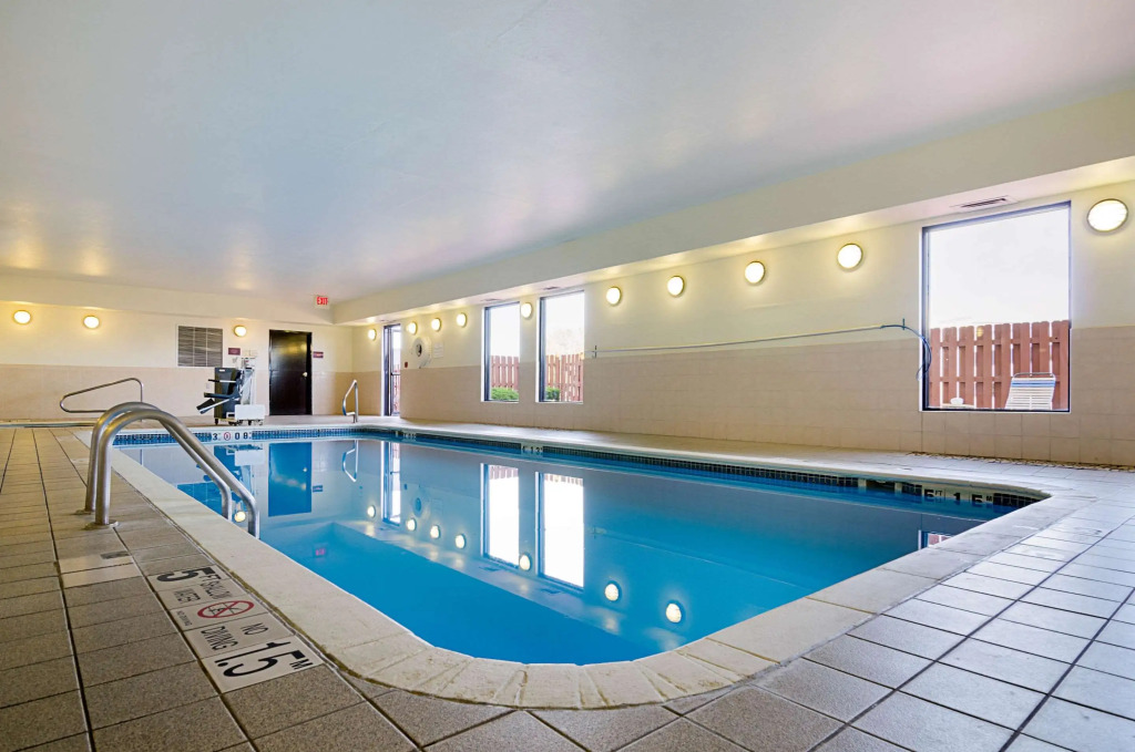Comfort Inn & Suites Hutchinson