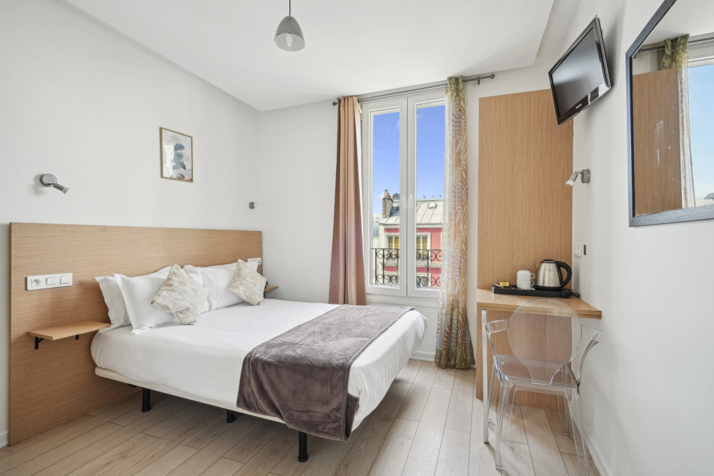 Hôtel Le National Clichy Paris