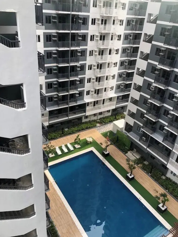 S&E condo