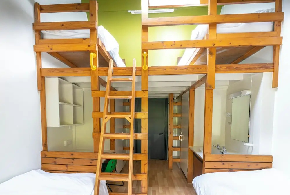 IOU Hebden Bridge Vegetarian Hostel