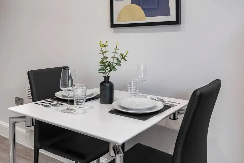 Perfect Flat Next to Highgate Station