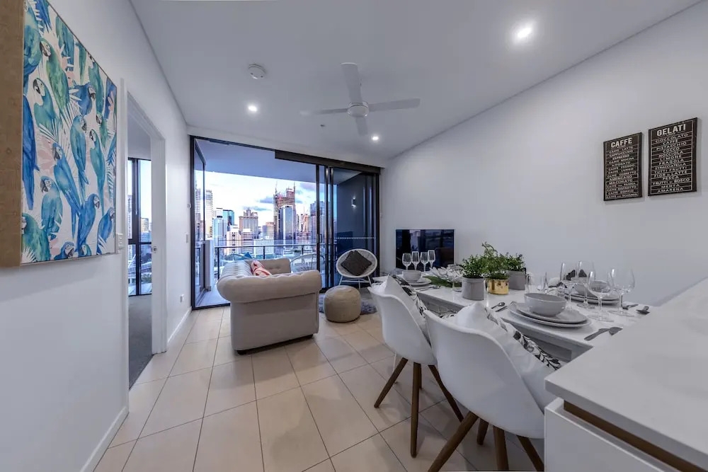 Airhome Southbank Riverside Tower