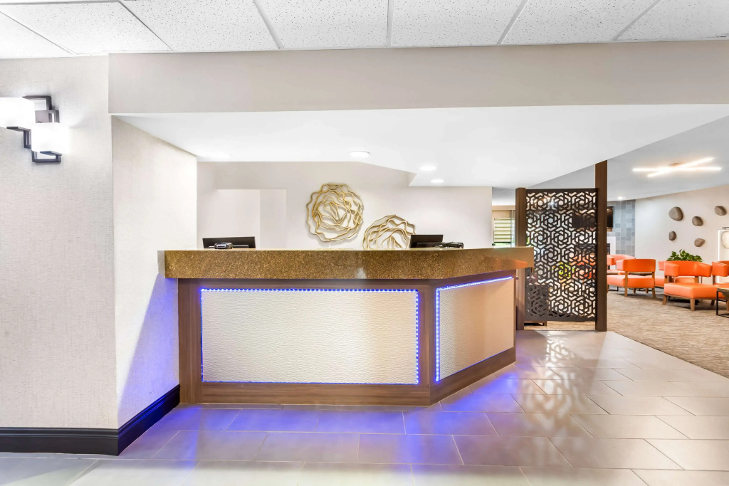 Best Western Oswego Hotel