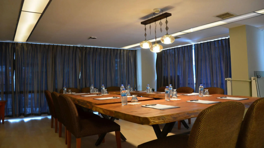 Отель Grand Park Hotel Corlu