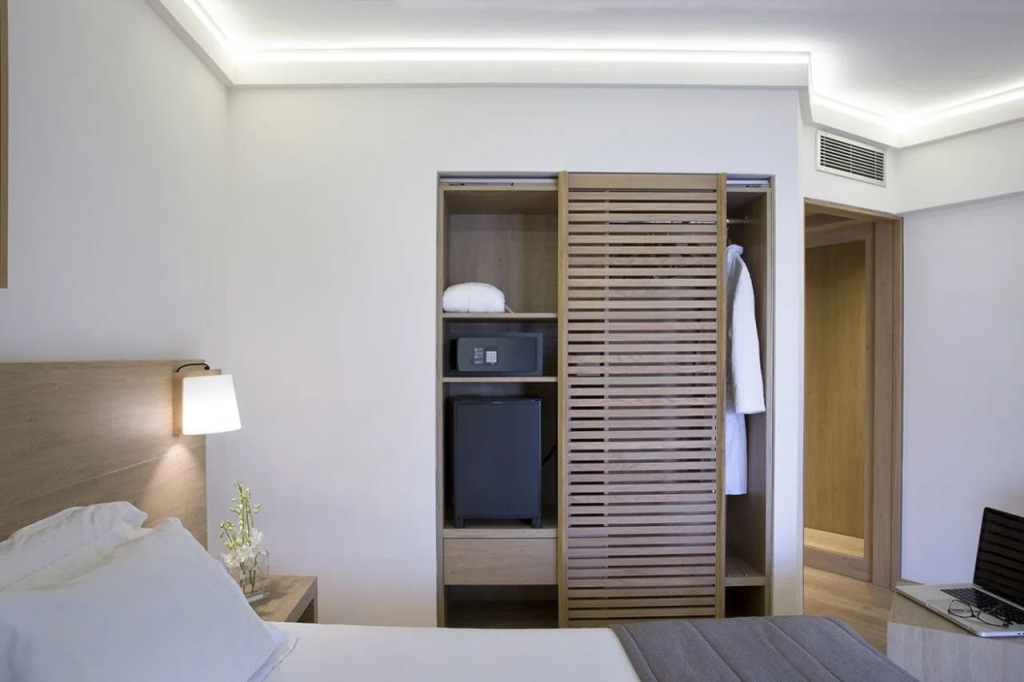 Golden Age Athens Hotel