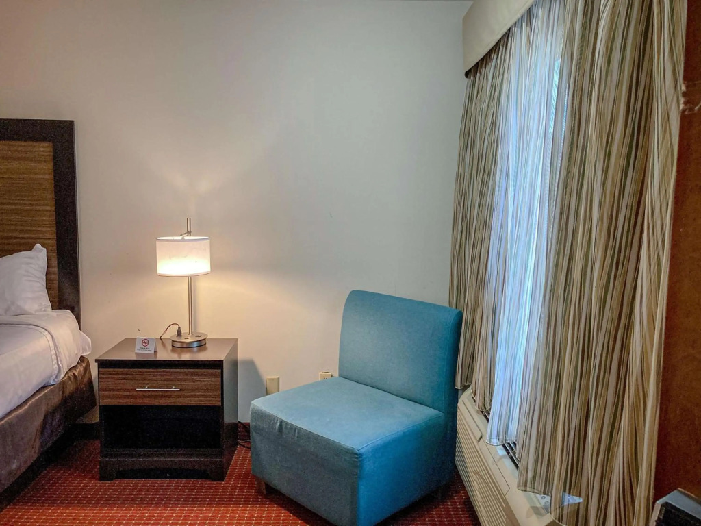 Motel 6 Elkhart, IN