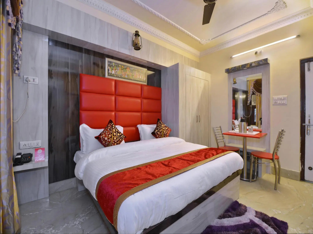 Hotel Ganpati Plaza