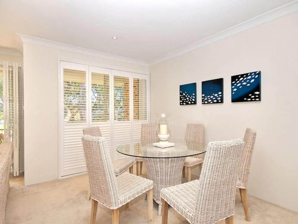 Nicholli, Bay Parklands, Unit 32/2 Gowrie Avenue