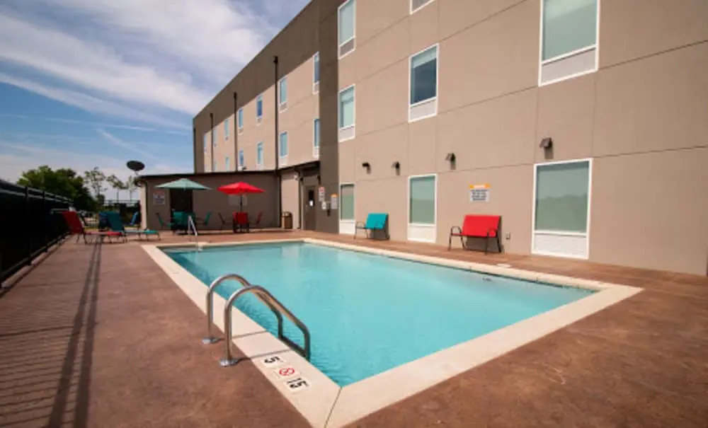 HOTEL PRYOR