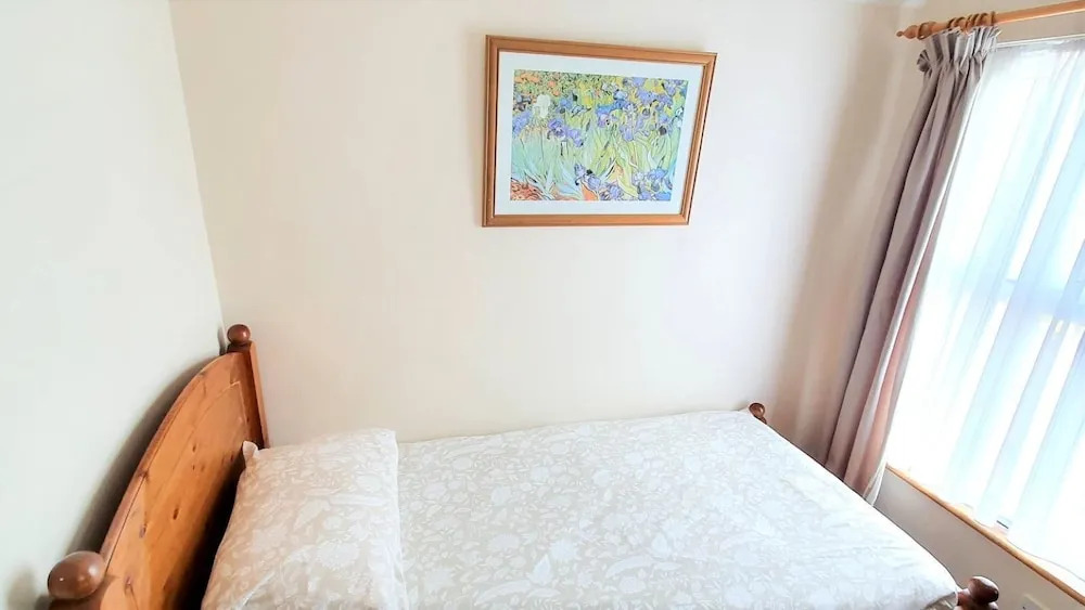 3-bedroom Victorian House With Superfast Wi-fi