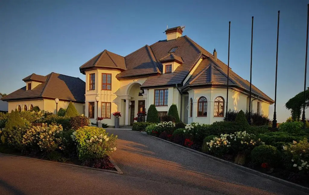 Bungalows at Sierra Golf Resort