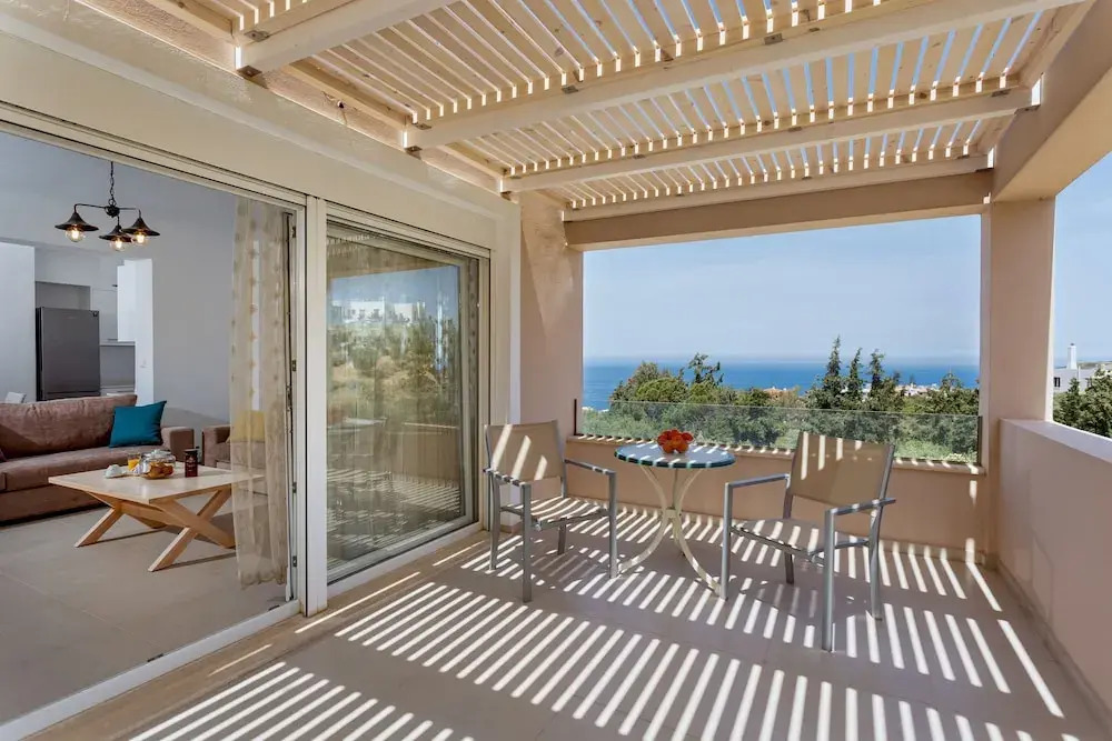 Blue Hills Villas by Estia Yellow 2
