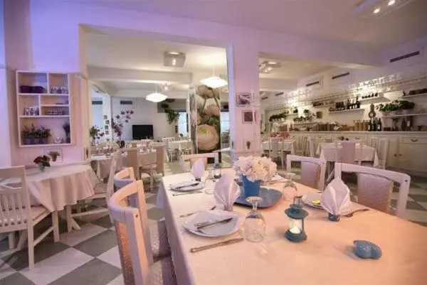 Family Hotel Mania