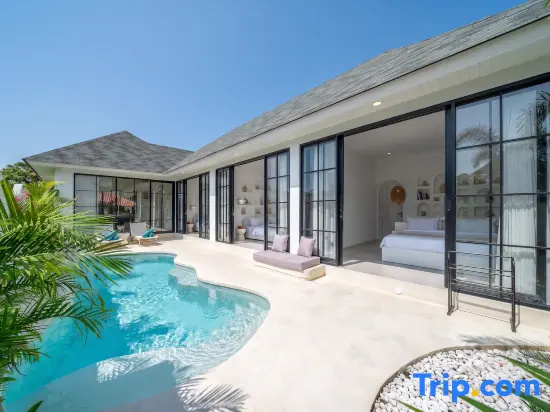 White Shell Villas