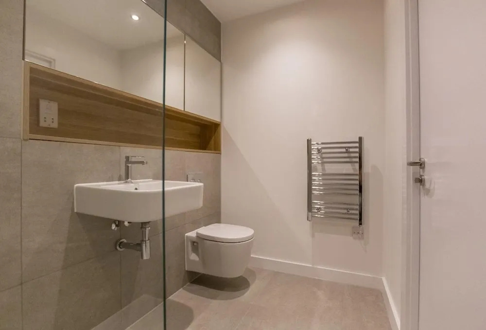 Superior 1 bed in Hill House