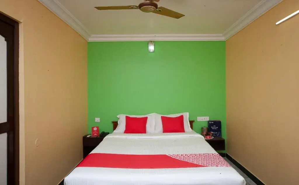 Sruthi Residency By OYO Rooms