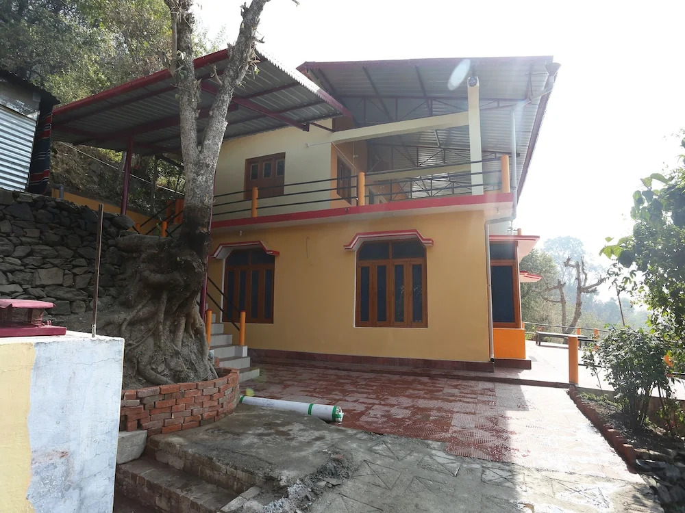 OYO 12262 Home 2BK Hilltop Cottage Bhimtal