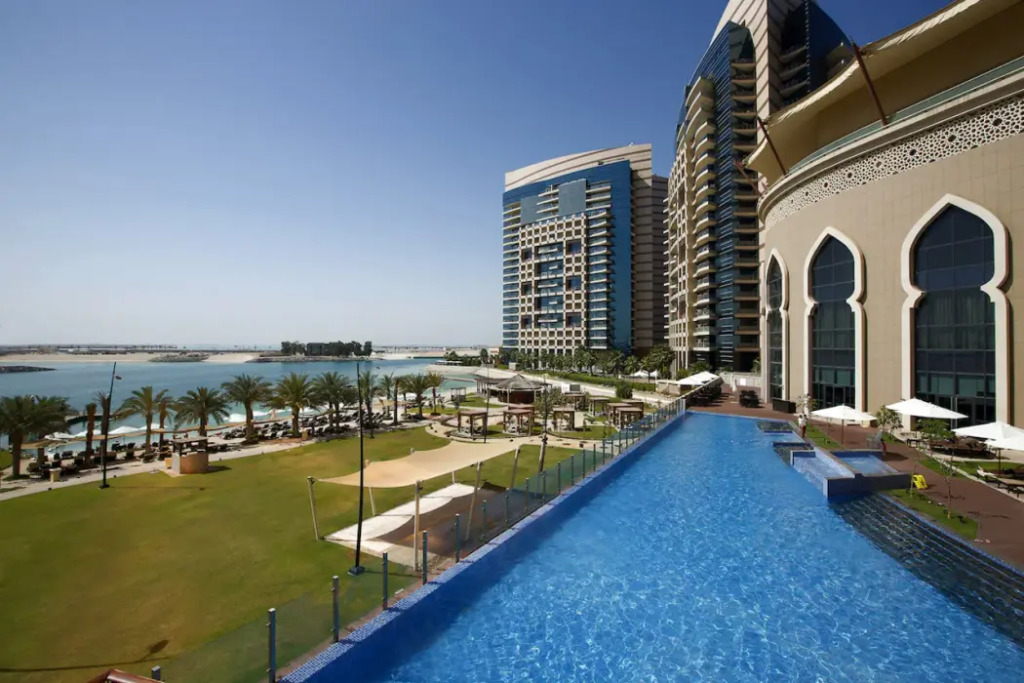 Bab Al Qasr Residence