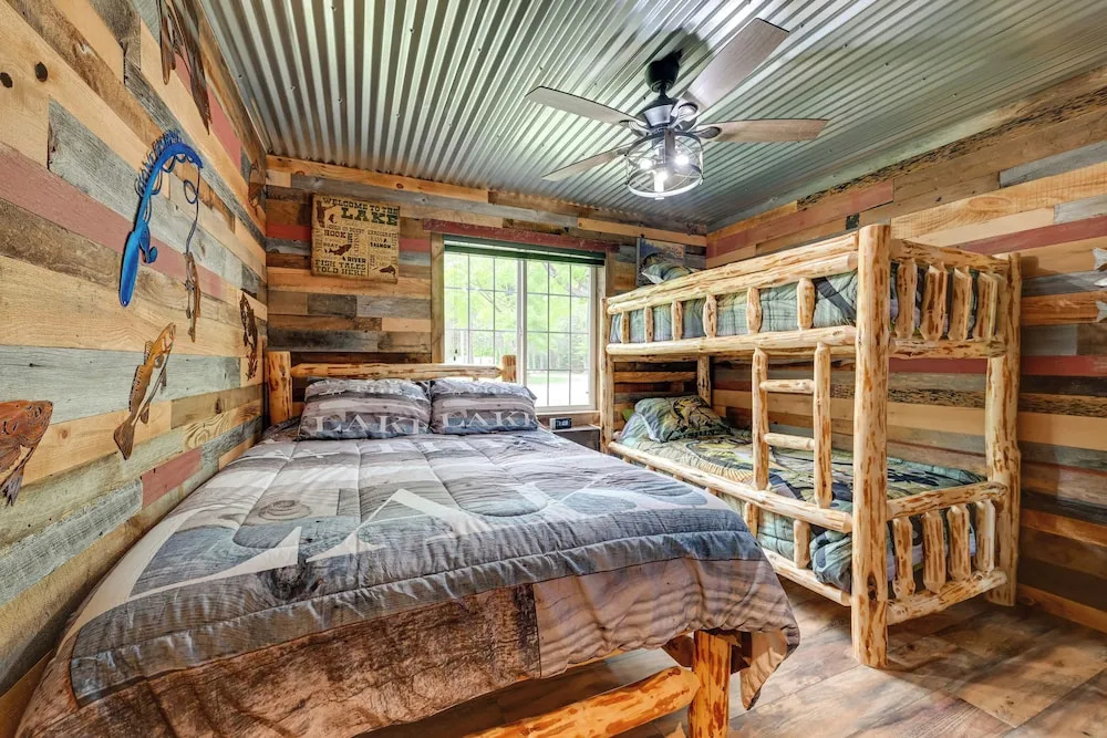 Lakeside Cabin w/ Fire Pit: Near Pine Point Park!