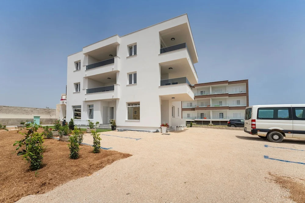 Deluxe Apartment Rita 5