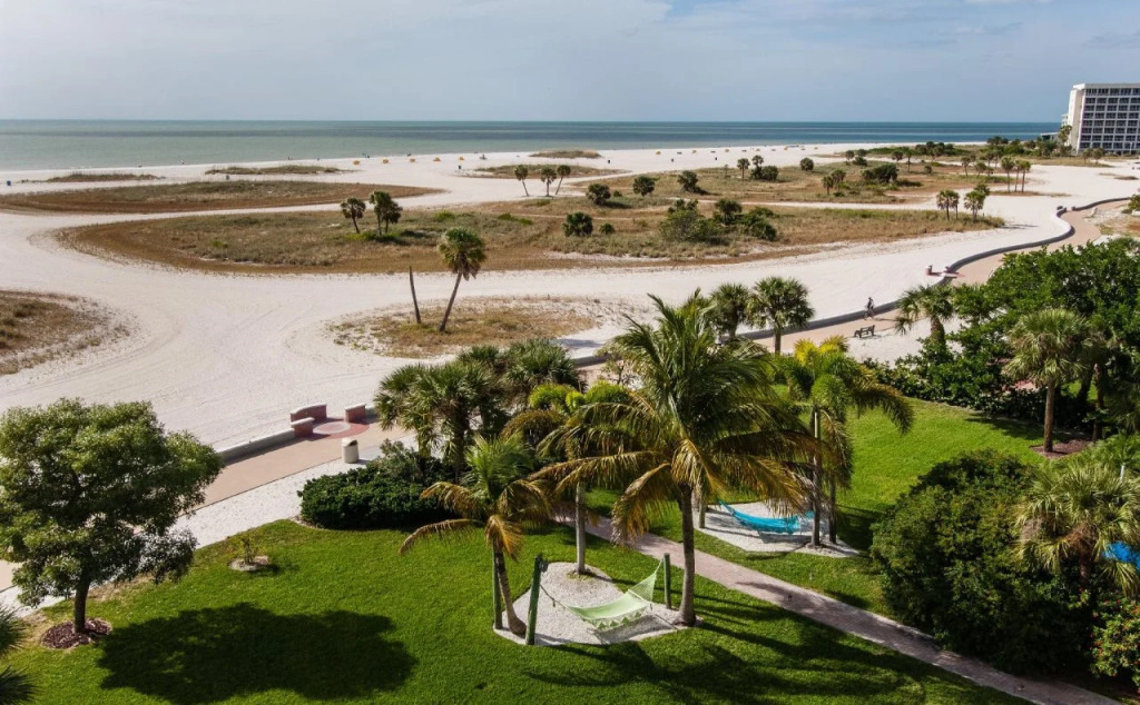 South Beach Oceanfront Resort