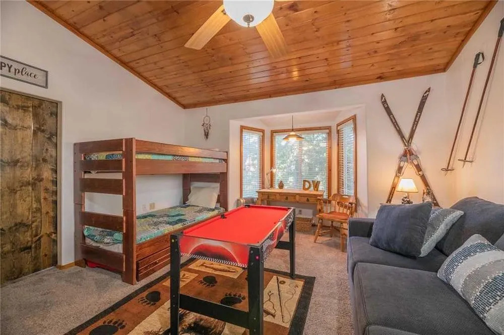 Apple Bear Cottage