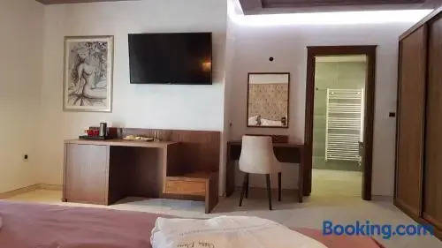 Rooms and Apartment Pina