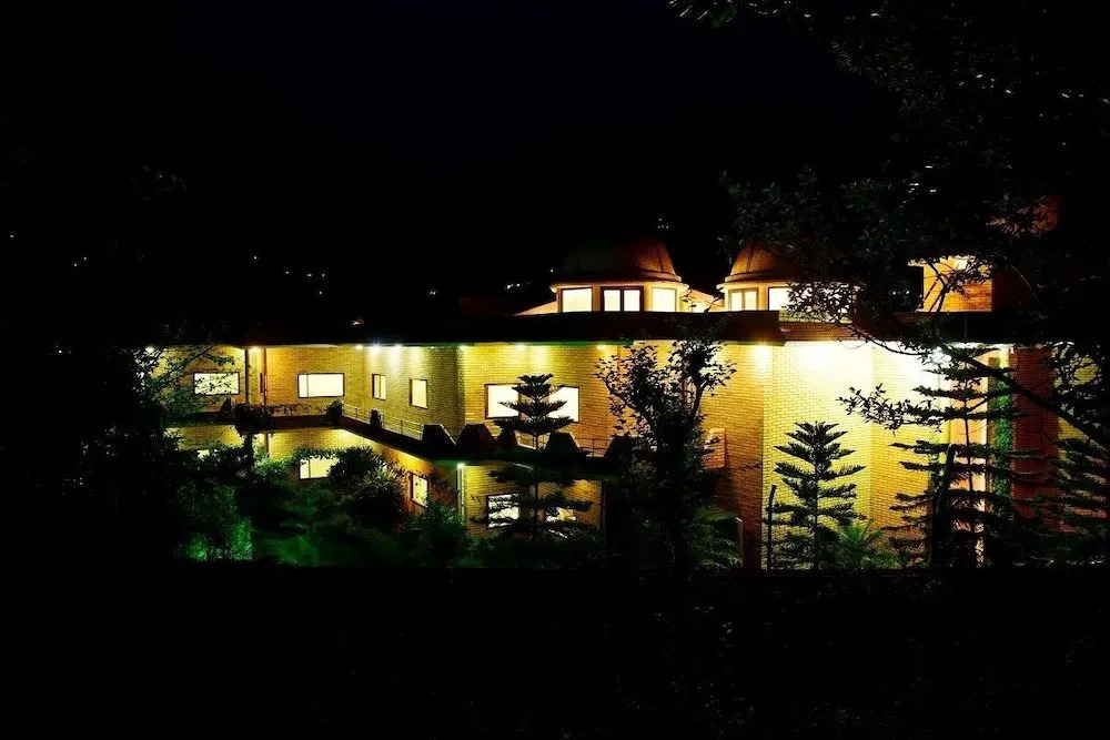 Savara Kumkum Inn