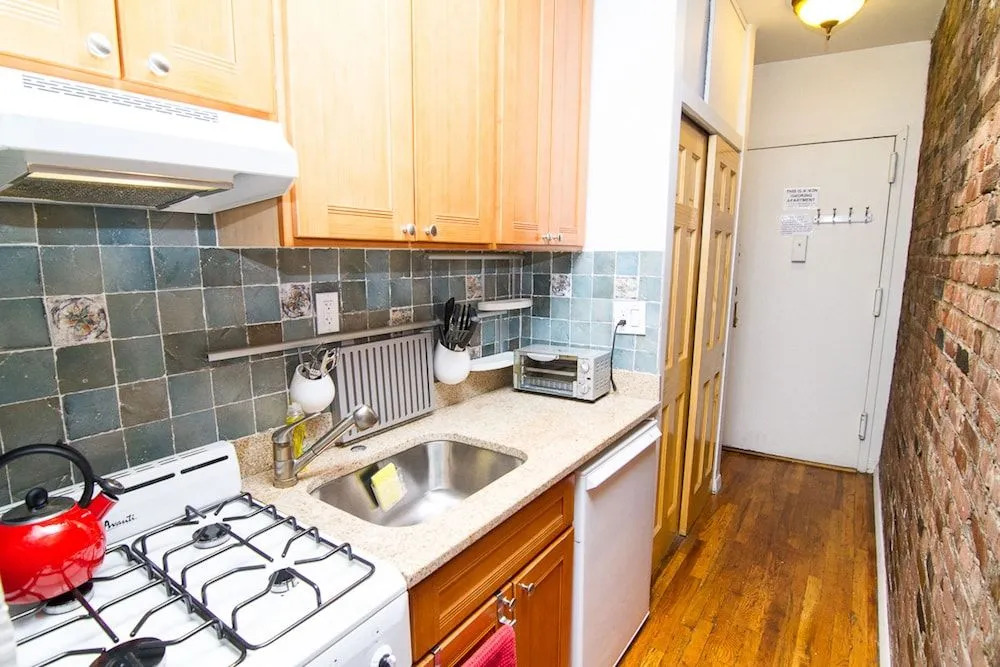Superior Gramercy Apartments