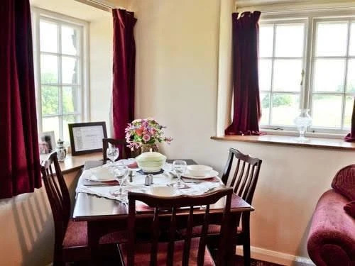 Ednas Cottage