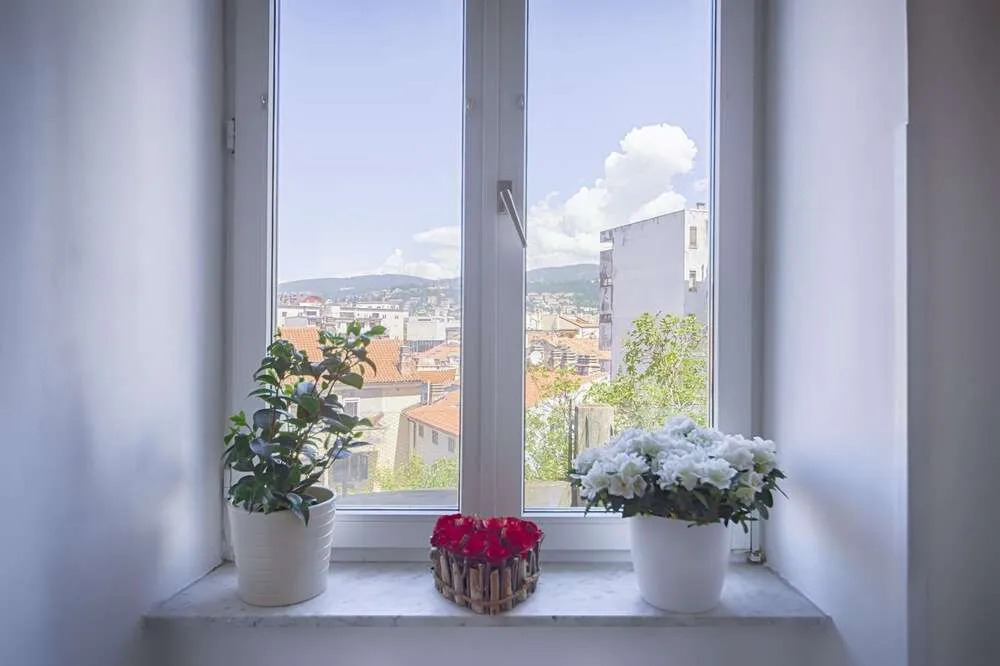 Oltremare Modern Flat