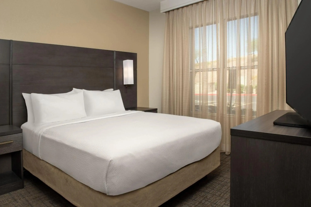 Residence Inn by Marriott Phoenix Airport