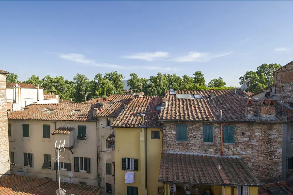 Ottavia by Vacation in Lucca