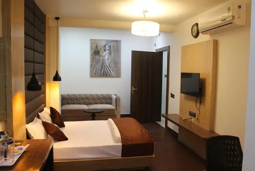 Hotel jalsa inn