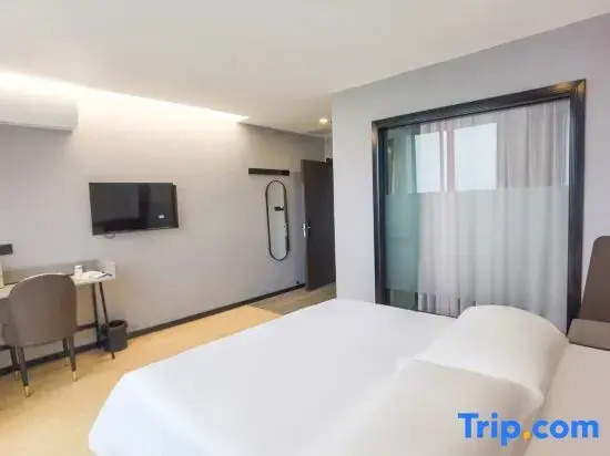 Scenic  Hotel (Shanghai Jinshan Tinglin Branch)
