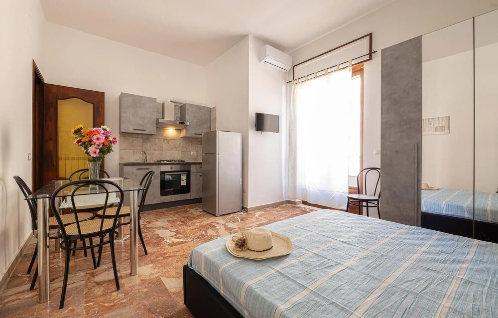 Awesome Apartment in Gallipoli With 1 Bedrooms