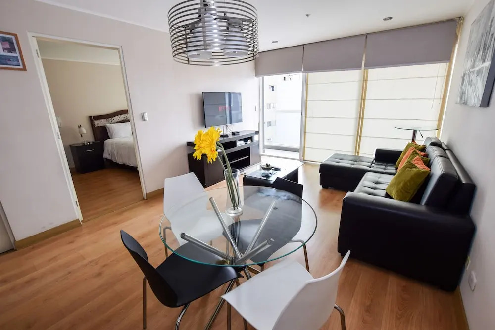 Miraflores Nest Upper Pardo