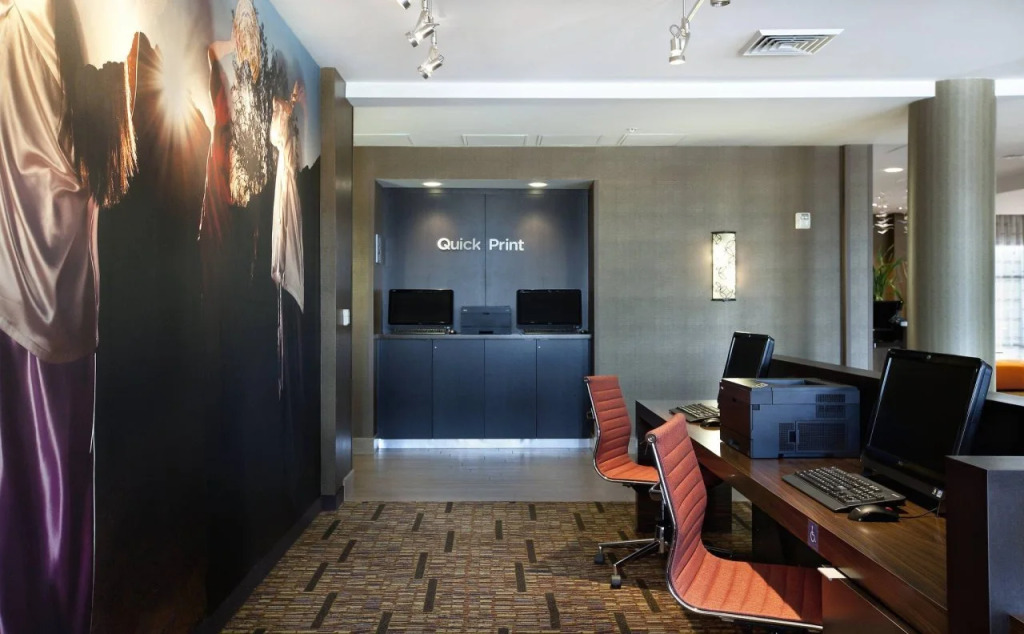 Courtyard Scottsdale Salt River