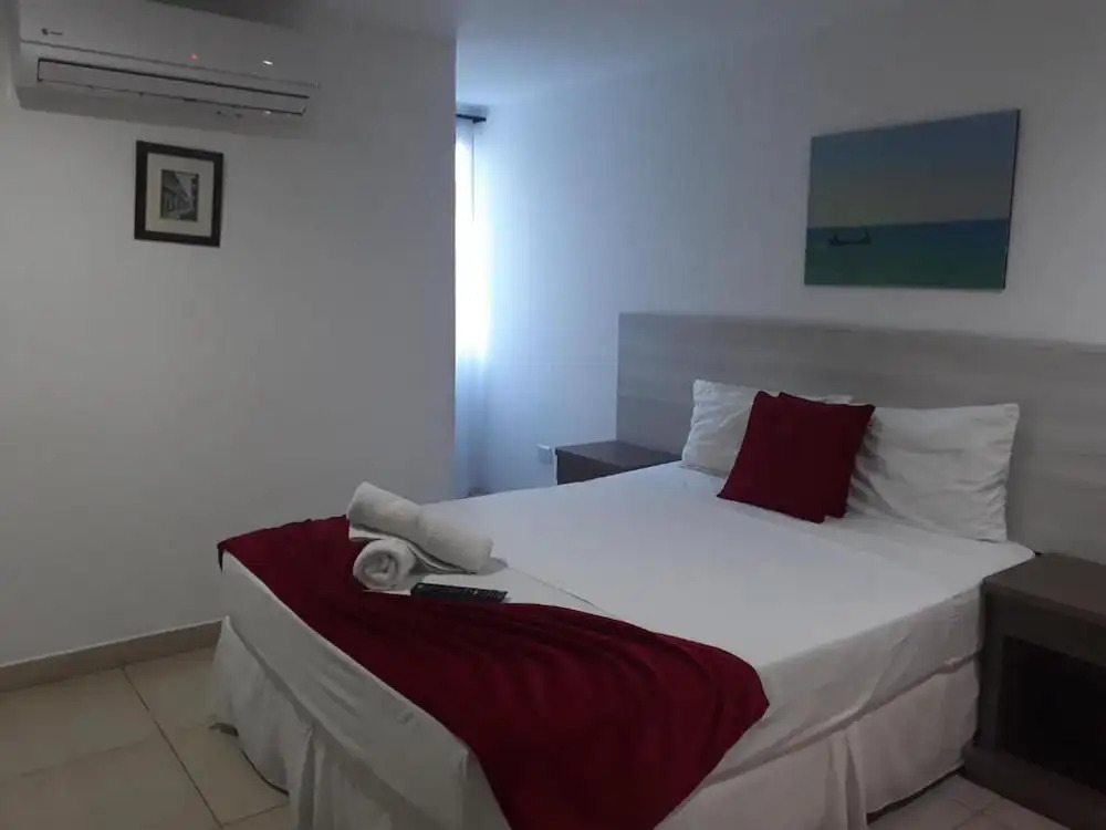 Mintaka Hotel + Lounge
