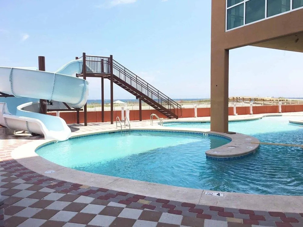 Phoenix Gulf Shores by Brett Robinson Vacations