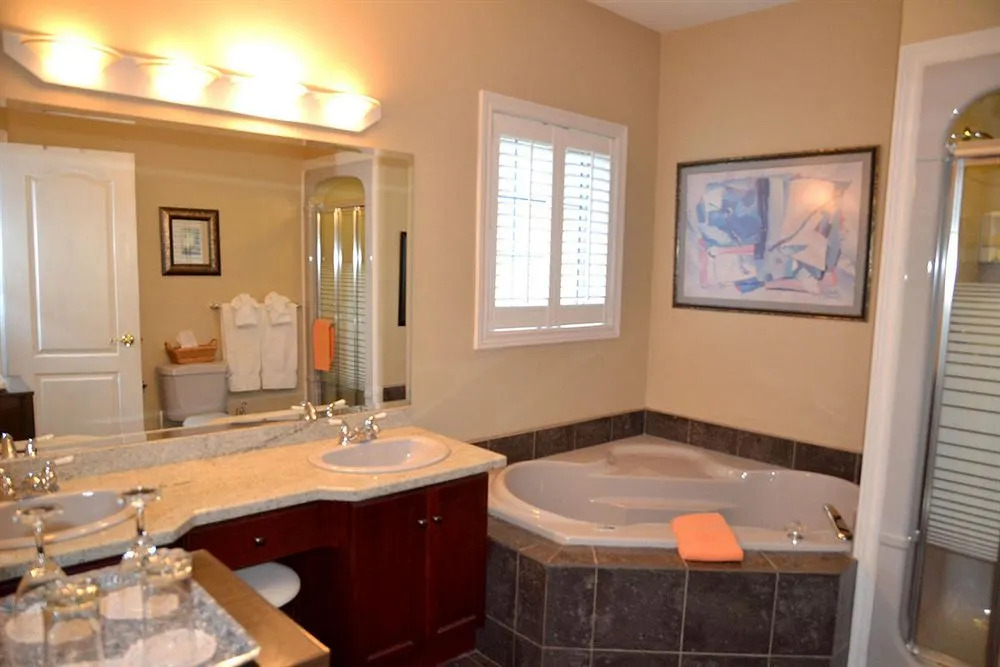 Graystone Bed & Breakfast