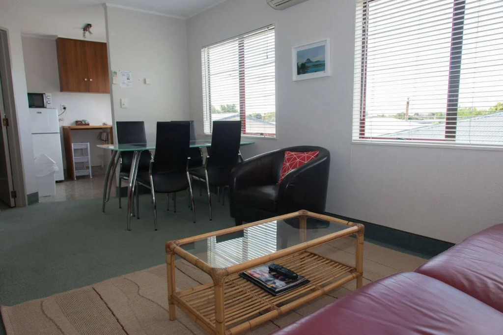 Alton Lodge Motel
