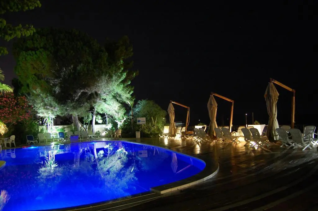 Hotel Giardino Sul Mare