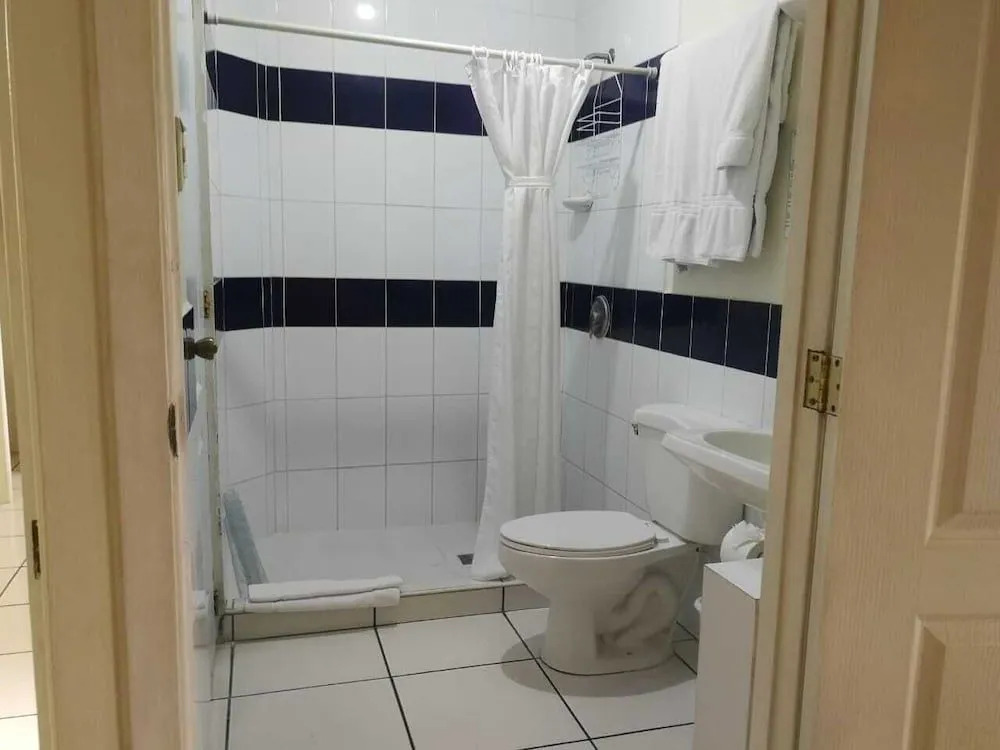 Hotel Villa Serena San Benito
