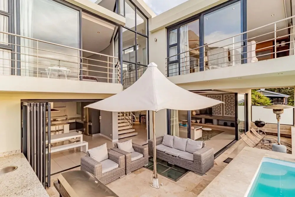 17 Geneva Drive