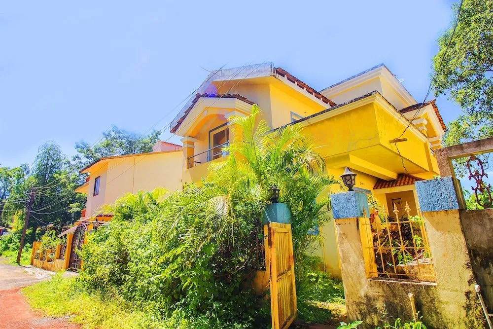 OYO 18655 Home Spacious 3BHK Villa Assagaon