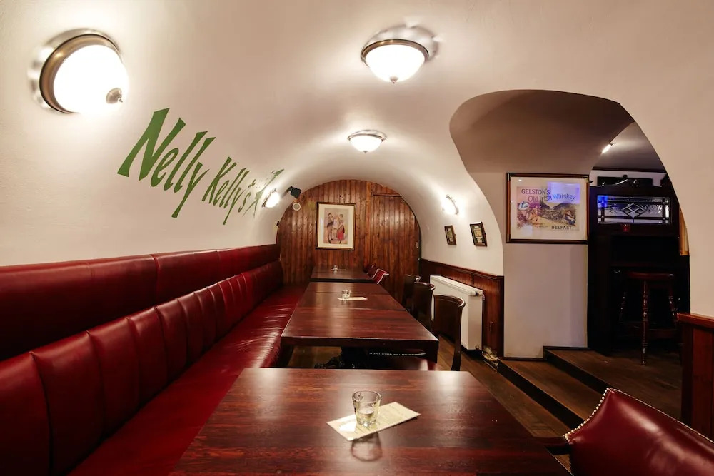 Hotel Nelly Kellys