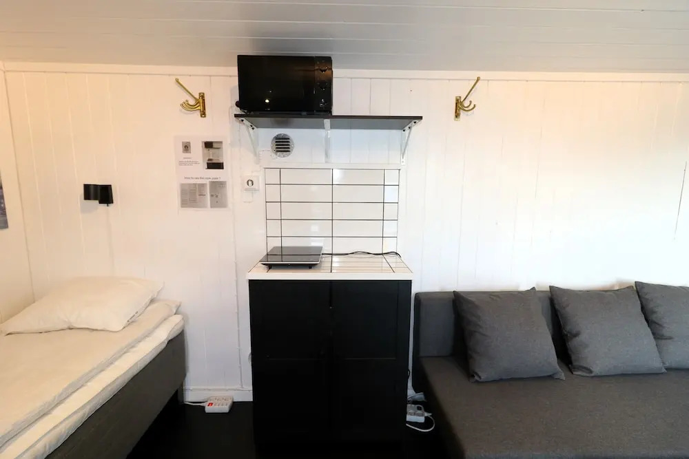 Aurora Cabin