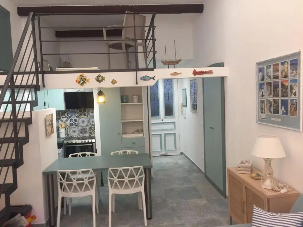 Studio Menton, 1 pièce, 2 personnes - FR-1-196-300