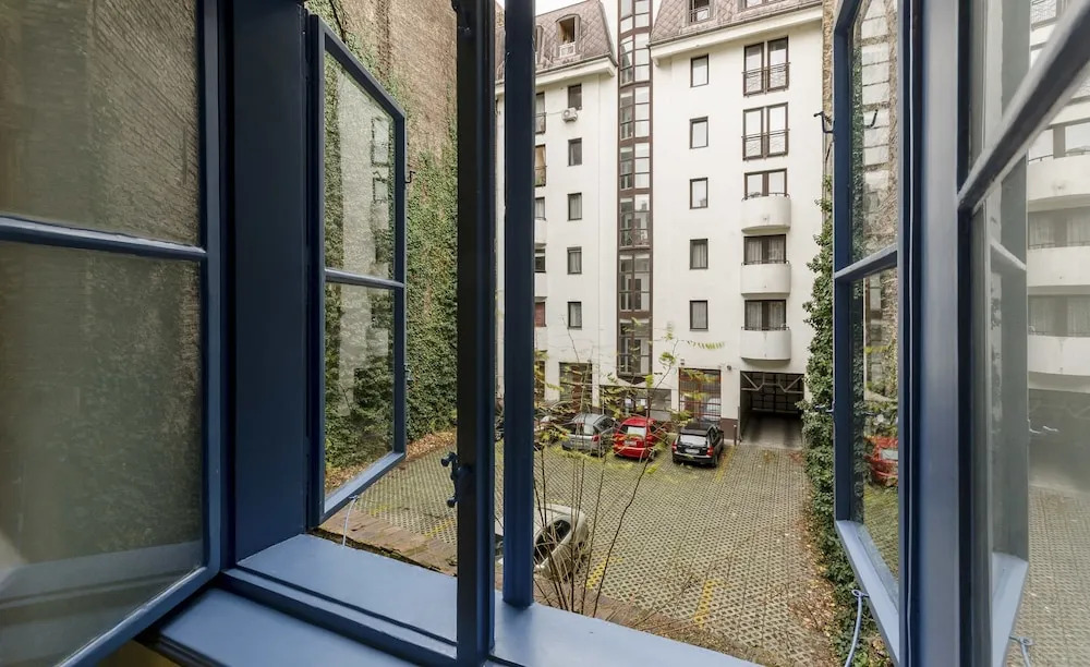Shallot Apartments